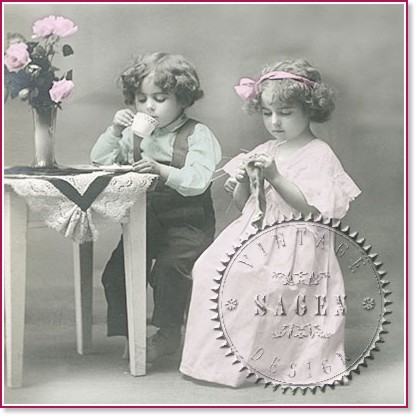 Салфетки за декупаж Sagen Vintage - Момиче и момче Салфетки за декупаж Sagen Vintage - Момиче и момче - 20 броя -
