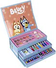 Комплект за рисуване Cerda - 44 части в куфарче на тема на тема Bluey -